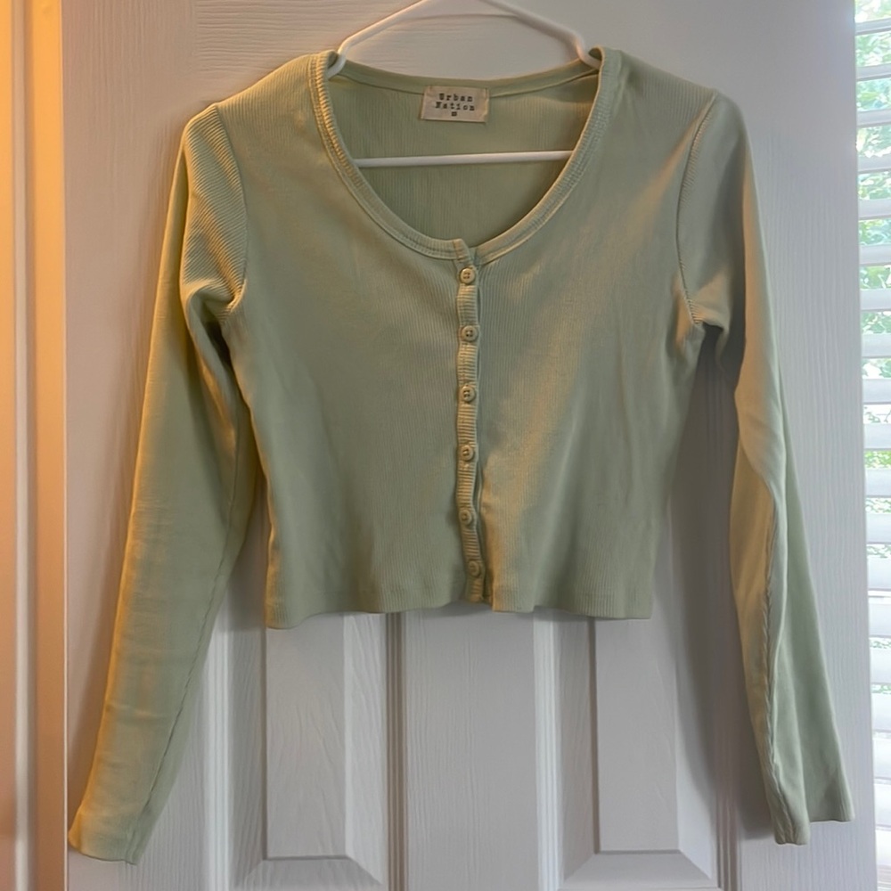 Urban Nation cropped button longsleeve